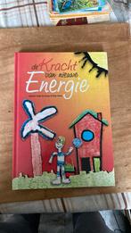 André de Hamer - De Kracht van nieuwe Energie, Boeken, Kinderboeken | Jeugd | onder 10 jaar, André de Hamer; Peter Heres, Ophalen of Verzenden