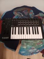 M audio oxygen pro 25, Muziek en Instrumenten, Midi-apparatuur, Ophalen of Verzenden, Zo goed als nieuw