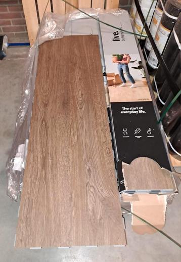 Pvc restpartij incl super ondervloer beschikbaar voor biedingen