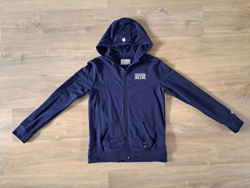 Retour vest (tekst op rug) maat 13/14 (158/164), Kinderen en Baby's, Kinderkleding | Maat 158, Zo goed als nieuw, Jongen, Trui of Vest