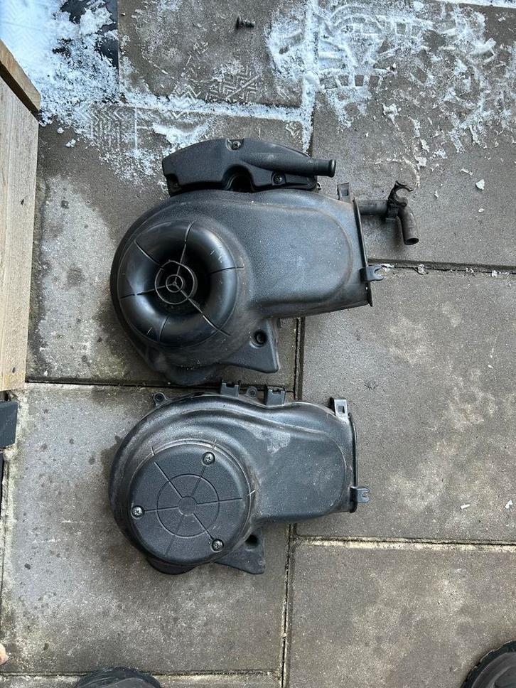 Koelkap Zip 2000 4 Takt - Nette Staat, Fietsen en Brommers, Brommeronderdelen | Scooters, Gebruikt, Piaggio, Kap, Ophalen of Verzenden