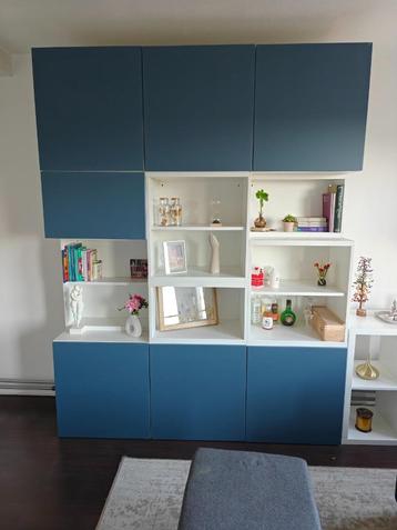 Free Cabinet - Ikea (pick up only) beschikbaar voor biedingen