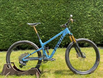 Pivot Trail 429 Large met Carbon wielset, Fox Factory, AXS beschikbaar voor biedingen