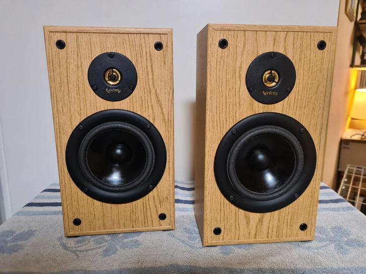 Infinity Reference 200 mk2, Audio, Tv en Foto, Luidsprekers, Zo goed als nieuw, Front, Rear of Stereo speakers, 120 watt of meer