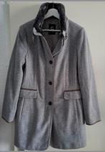 Gil Bret. Mooie wollen elegante winterjas maat 42., Kleding | Dames, Maat 42/44 (L), Ophalen of Verzenden, Zo goed als nieuw, Gil Bret