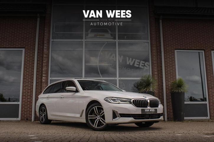BMW 5-serie Touring 540i xDrive High Executive Luxury-Line |, Auto's, BMW, Bedrijf, Te koop, 5-Serie, 4x4, ABS, Achteruitrijcamera
