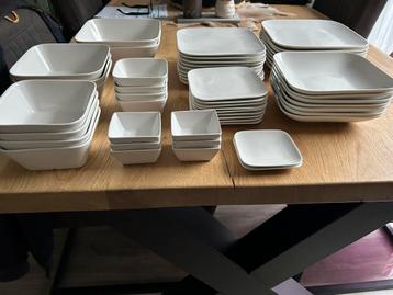 Wit servies! beschikbaar voor biedingen
