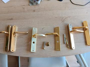 Duur krukken 3x wv 1 toilet. Kleur goud.  beschikbaar voor biedingen