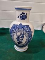 vaas met molen blauw wit, Ophalen of Verzenden