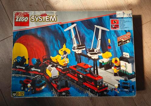 Lego Goederen Trein(4565)+oversteek punt(4532)+transformator, Kinderen en Baby's, Speelgoed | Duplo en Lego, Gebruikt, Lego, Complete set