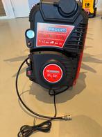 Nieuwe facom muur compressor nieuw in doos, Nieuw, Ophalen of Verzenden, Minder dan 200 liter/min, Olievrij