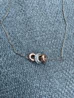 Zilverkleurige ketting met hanger zgan, Ophalen of Verzenden, Zo goed als nieuw, Zilver, Overige materialen