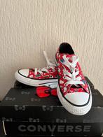 Converse x Hello Kitty voor kids eu 32|us1|uk 13’5|cm 19,5, Schoentjes, Meisje, Ophalen of Verzenden, Zo goed als nieuw