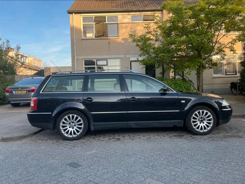 Zwarte Volkswagen Passat 2.8 V6 Variant 4MOTION 2002 Zwart, Auto's, Volkswagen, Particulier, Passat, 4x4, Airbags, Airconditioning