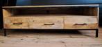 Gereserveerd Mango hout/industriel tv meubel, Huis en Inrichting, 100 tot 150 cm, Ophalen of Verzenden, Zo goed als nieuw, Metaal