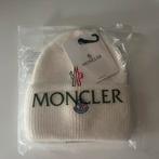 Moncler muts wit/creme, Kleding | Heren, Mutsen, Sjaals en Handschoenen, Moncler, Nieuw, Overige maten, Ophalen of Verzenden