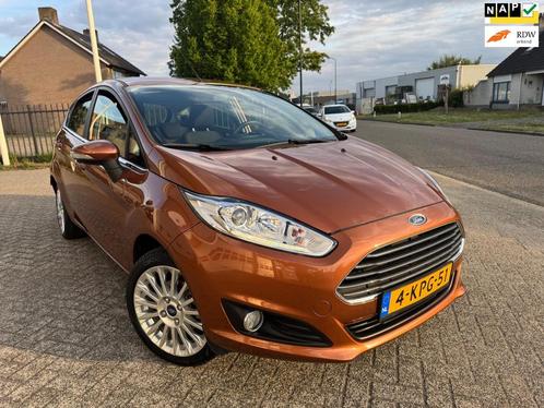 Ford Fiesta 1.6 Ti-VCT Titanium AUTOMAAT, AIRCO, NAP!, Auto's, Ford, Bedrijf, Te koop, Fiësta, ABS, Airbags, Boordcomputer, Centrale vergrendeling