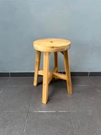 20x Ikea Skogsta kruk / plantentafel, Ophalen, Zo goed als nieuw