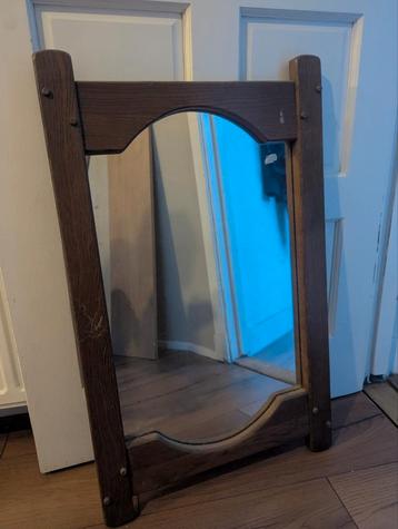 Oude spiegel 78x47 beschikbaar voor biedingen