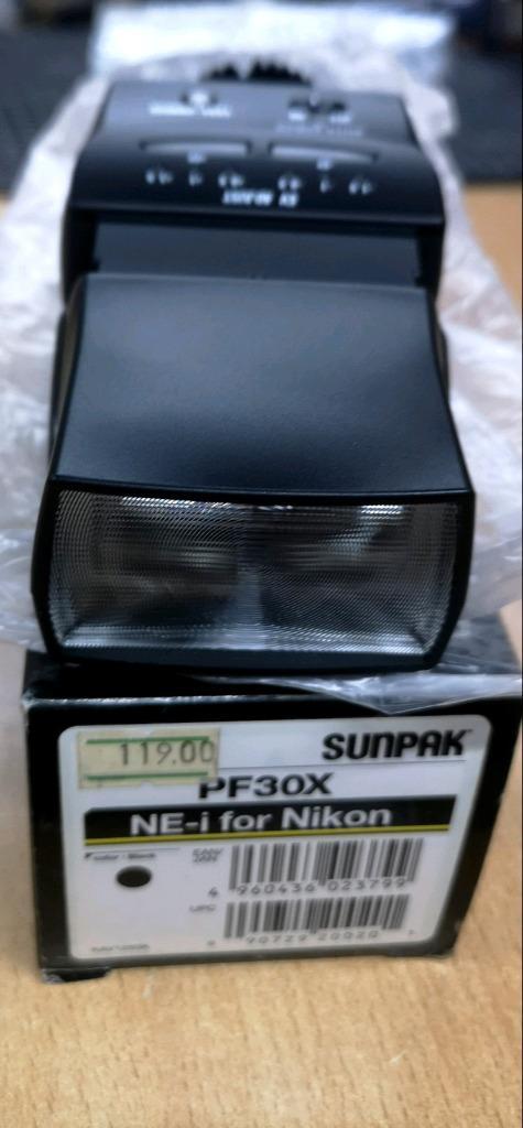Sunpak PF30X  nieuw in doos, Audio, Tv en Foto, Fotografie | Flitsers, Nieuw, Overige merken, Ophalen of Verzenden