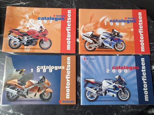 Folders Suzuki Motorfietsen 1997 1998 1999 2000 motoren, Boeken, Motoren, Zo goed als nieuw, Verzenden