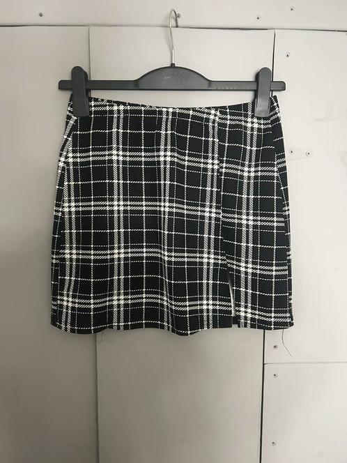 Mini rok, Kleding | Dames, Rokken, Zo goed als nieuw, Maat 38/40 (M), Zwart, Boven de knie, Ophalen of Verzenden
