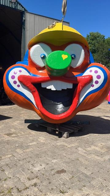 Carnavalskop  beschikbaar voor biedingen