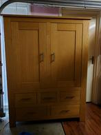 Massief houten kast, Ophalen, Zo goed als nieuw, Minder dan 150 cm, Met lade(s)