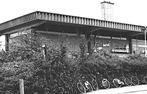 982212	Hardinxveld Giessendam	ZH 1975 Station	Nette oude krt, Verzamelen, Ansichtkaarten | Nederland, Ophalen of Verzenden, 1960 tot 1980