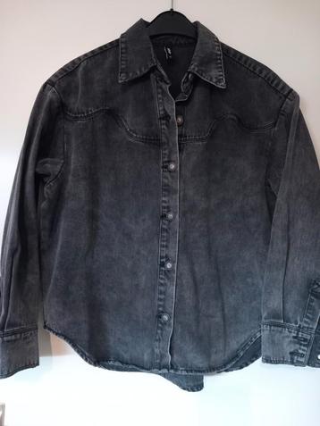 Leuke dames spijkerblouse EKSEPT beschikbaar voor biedingen