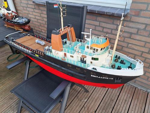 Smit-lloyd 100s class model, Hobby en Vrije tijd, Modelbouw | Boten en Schepen, Gebruikt, 1:32 tot 1:50, Overige merken, Ophalen