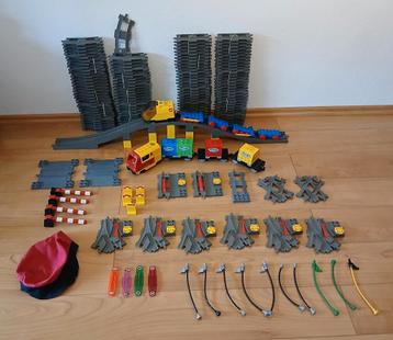 Grote duplo trein: extra rails, wissels 2x trein locomotief beschikbaar voor biedingen