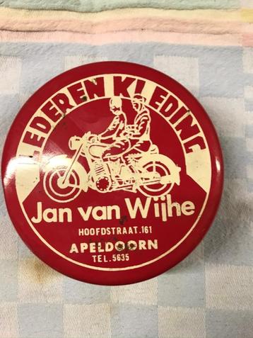 blik van Jan van Wijhe Apeldoorn, incl VET ! beschikbaar voor biedingen