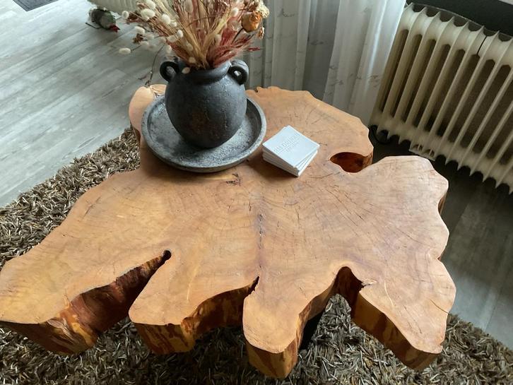 Unieke salontafel van hout, Huis en Inrichting, Tafels | Salontafels, Gebruikt, Minder dan 50 cm, 50 tot 100 cm, 100 tot 150 cm