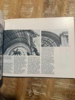 Een essay over de architektuur in het industriële, Gelezen, Ophalen of Verzenden, Architectuur algemeen, Johan Baele