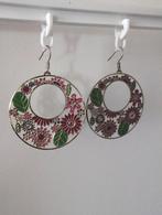 Oorbellen, Sieraden, Tassen en Uiterlijk, Ophalen of Verzenden, Zo goed als nieuw, Overige kleuren, Hangers