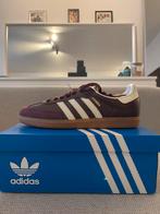 Adidas Samba OG Maroon Gold - 39 1/3, Kleding | Dames, Schoenen, Nieuw, Ophalen of Verzenden, Sneakers of Gympen, Adidas