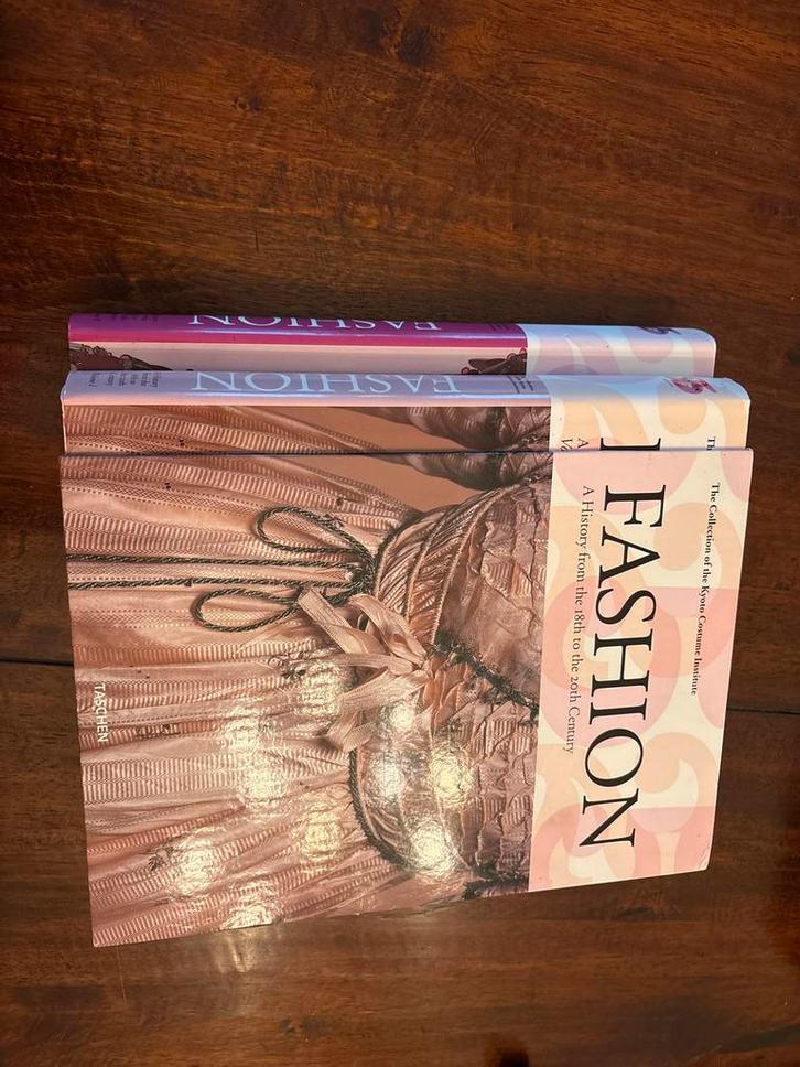 Taschen Fashion Boeken, Boeken, Mode, Gelezen, Mode algemeen, Ophalen of Verzenden