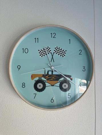 Leuke accessoires kinderkamer. Thema: Voertuigen beschikbaar voor biedingen
