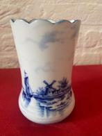 Delfsblauw (sigaren?) vaasje, Ophalen of Verzenden