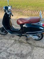 Vespa Primavera 2016, Fietsen en Brommers, Scooters | Vespa, Ophalen, Gebruikt, Overige modellen, Maximaal 45 km/u