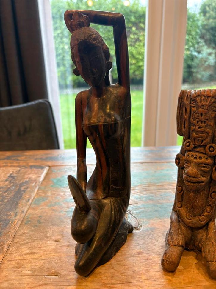 Indonesische beeldjes jaren '50, Antiek en Kunst, Kunst | Beelden en Houtsnijwerken, Ophalen of Verzenden