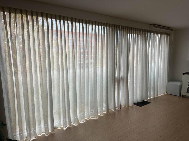 Inbetweens met dubbele plooi + rails, Huis en Inrichting, Stoffering | Gordijnen en Lamellen, Zo goed als nieuw, 200 cm of meer