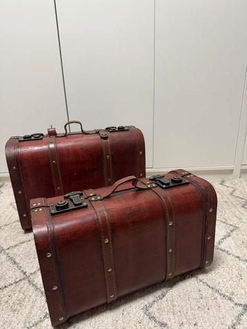 Prachtige decoratieve koffers - 2 formaten beschikbaar voor biedingen