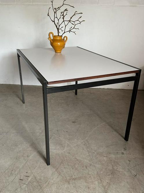 Vintage tafel, Huis en Inrichting, Tafels | Eettafels, Gebruikt, 50 tot 100 cm, 150 tot 200 cm, Vijf personen of meer, Rechthoekig