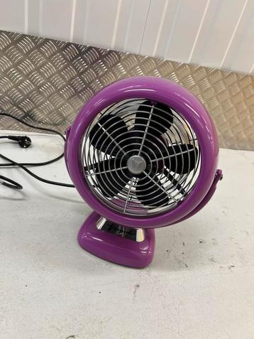 Vornado VFan Metalen Design Ventilator – Nieuwstaat TWV €200 beschikbaar voor biedingen