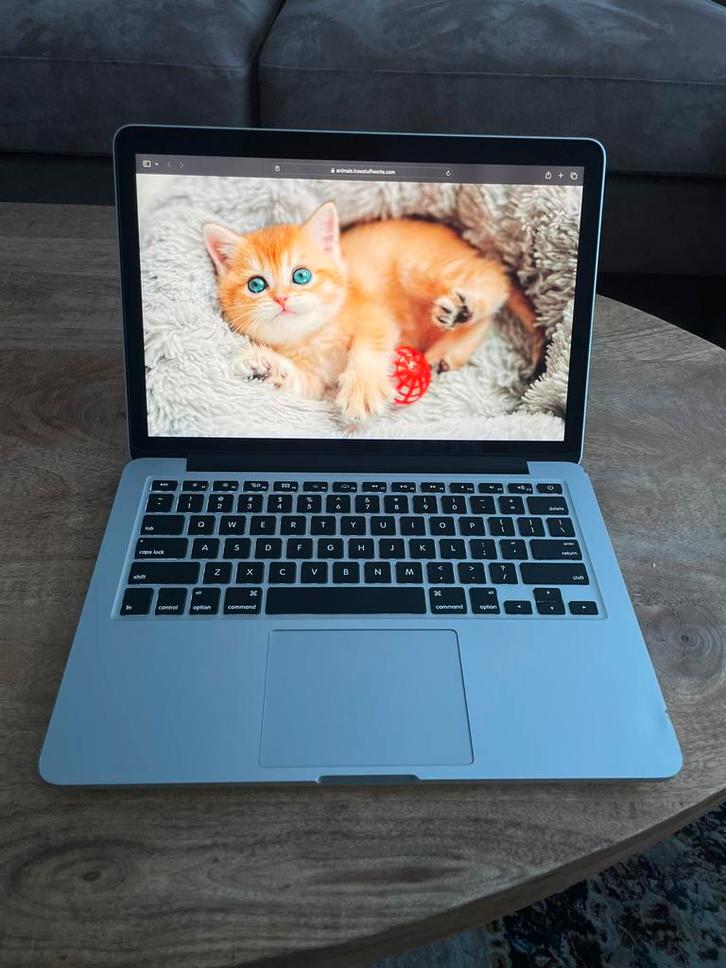 MacBook Pro 2015 - inclusief oplader, Computers en Software, Apple Macbooks, Gebruikt, MacBook Pro, 13 inch, 2 tot 3 Ghz, 128 GB of minder