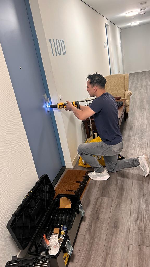 Slotenmaker rotterdam Zuid-Holland 24/7 bereikbaar., Diensten en Vakmensen, Reparatie en Onderhoud | Sloten, 24-uursservice, Garantie