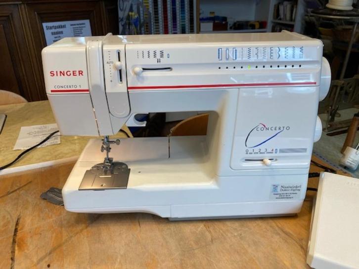 Singer Concerto 1 naaimachine, Hobby en Vrije tijd, Naaimachines en Toebehoren, Zo goed als nieuw, Naaimachine, Singer, Ophalen of Verzenden