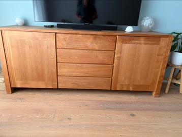 Teak dressoir beschikbaar voor biedingen
